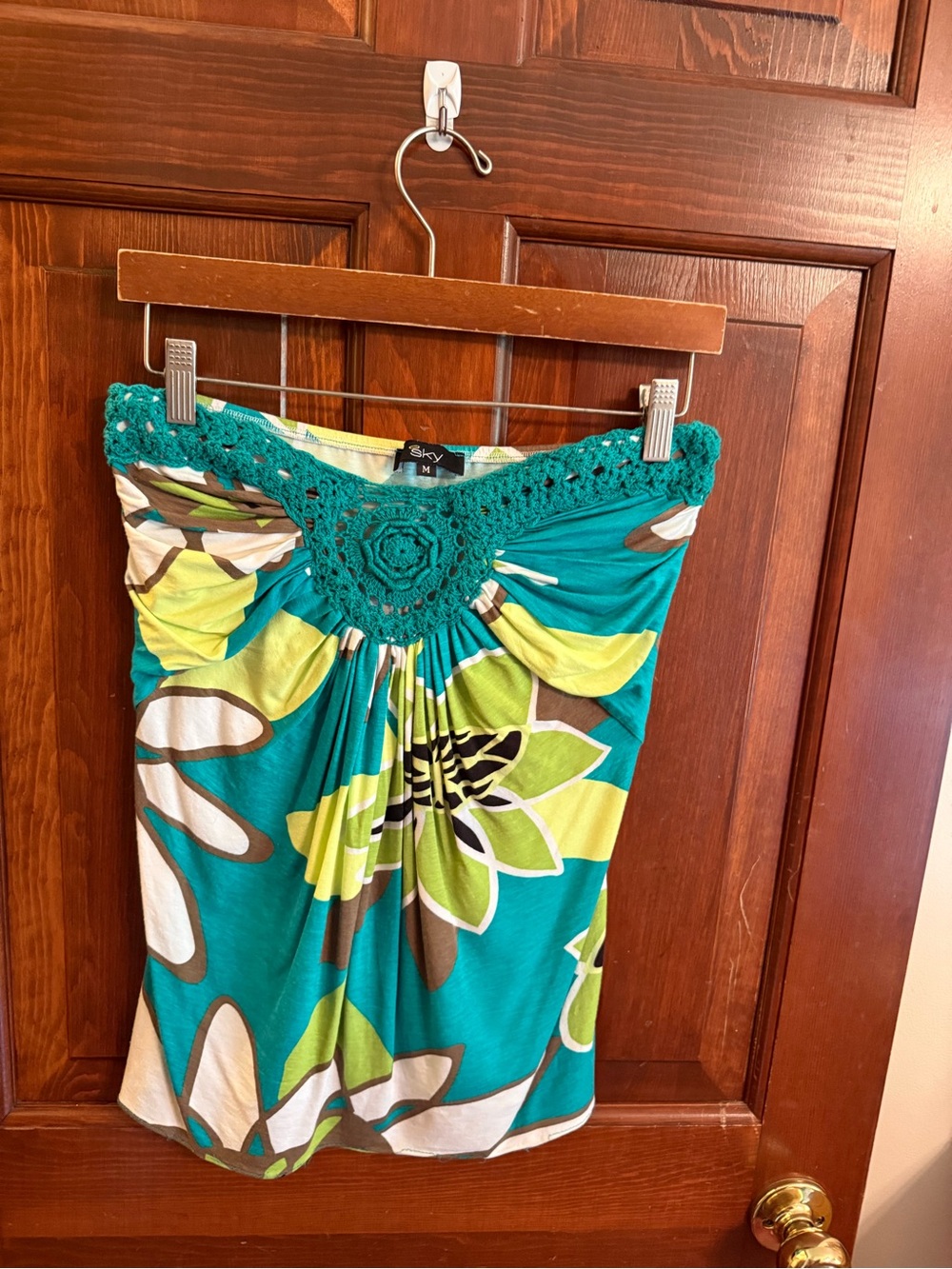 Sky Y2K Tropical Crochet Strapless Top – Size Medium